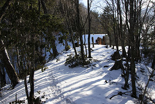 白岩小屋