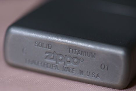 Zippo Solid Titanium